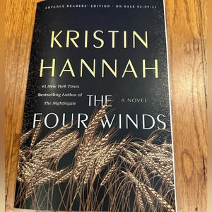 Four Winds by Kristen Hannah Paperback